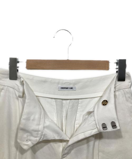 EVERYDAY I LIKE.（エヴリデイ アイ ライク）EVERYDAY I LIKE. (エヴリデイ アイ ライク) サマーワイドスラックスパンツ ホワイト サイズ:Sの古着・服飾アイテム