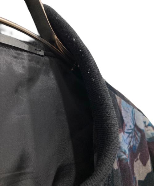 PS Paul Smith（ＰＳポールスミス）PS Paul Smith (ＰＳポールスミス) フラワーカモベロアブルゾン / 花柄 ボンバー ジャケット ブラック サイズ:XLの古着・服飾アイテム