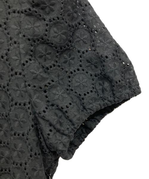 RED VALENTINO（レッドヴァレンティノ）RED VALENTINO (レッドヴァレンティノ) フラワーレースドレスワンピース ブラック サイズ:38 未使用品の古着・服飾アイテム