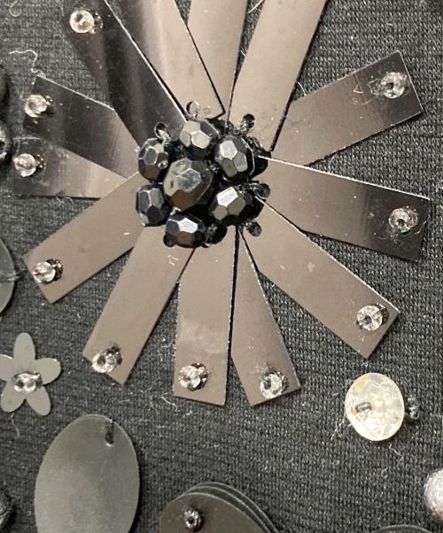 TO BE CHIC（トゥービーシック）TO BE CHIC (トゥービーシック) ビジュー装飾カットソー ブラック サイズ:40の古着・服飾アイテム