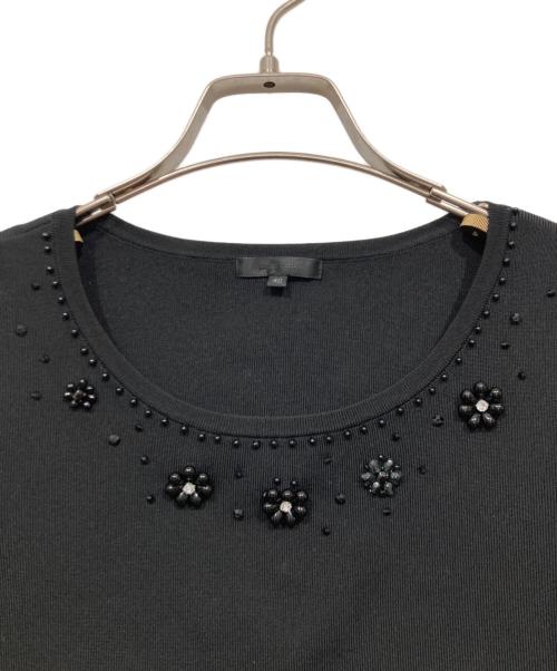 TO BE CHIC（トゥービーシック）TO BE CHIC (トゥービーシック) ビジュー装飾ニット ブラック サイズ:40の古着・服飾アイテム