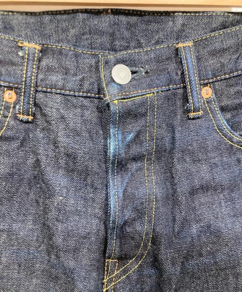 MOMOTARO JEANS（桃太郎ジーンズ）MOMOTARO JEANS (桃太郎ジーンズ) 出陣タイトストレートデニムパンツ インディゴ サイズ:W32の古着・服飾アイテム