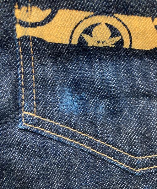 MOMOTARO JEANS（桃太郎ジーンズ）MOMOTARO JEANS (桃太郎ジーンズ) 出陣タイトストレートデニムパンツ インディゴ サイズ:W32の古着・服飾アイテム