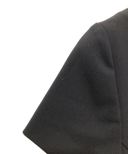 BOSS HUGO BOSS（ボス ヒューゴボス）BOSS HUGO BOSS (ボス ヒューゴボス) ノースリーブワンピース ブラック サイズ:FR36の古着・服飾アイテム