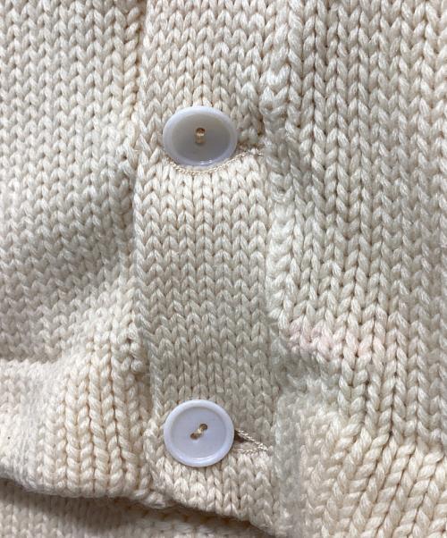 Princeton（プリンストン）Princeton (プリンストン) レタードカーディガン ベージュ サイズ:サイズ表記なしの古着・服飾アイテム