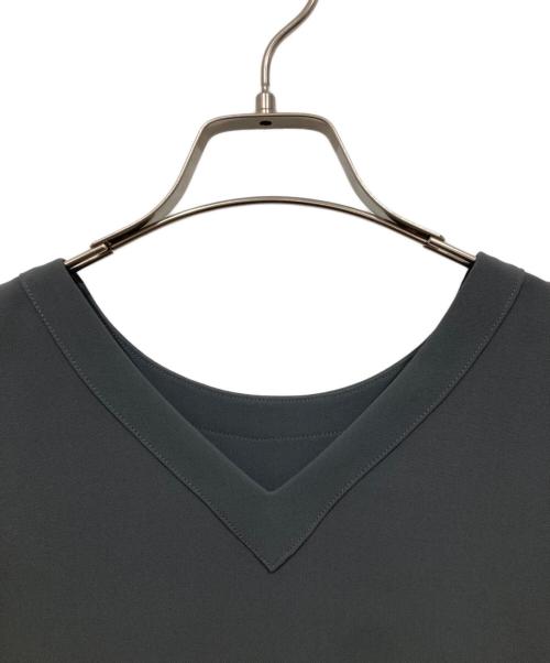 willfully（ウィルフリー）willfully (ウィルフリー) way kaftan relax tunic tops グレー サイズ:freeの古着・服飾アイテム