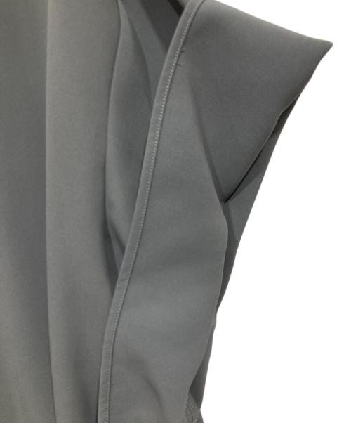 willfully（ウィルフリー）willfully (ウィルフリー) way kaftan relax tunic tops グレー サイズ:freeの古着・服飾アイテム