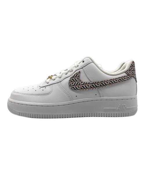 NIKE（ナイキ）NIKE (ナイキ) ローカットスニーカー / Air Force 1 Low United in Victory ホワイト サイズ:23.5cmの古着・服飾アイテム