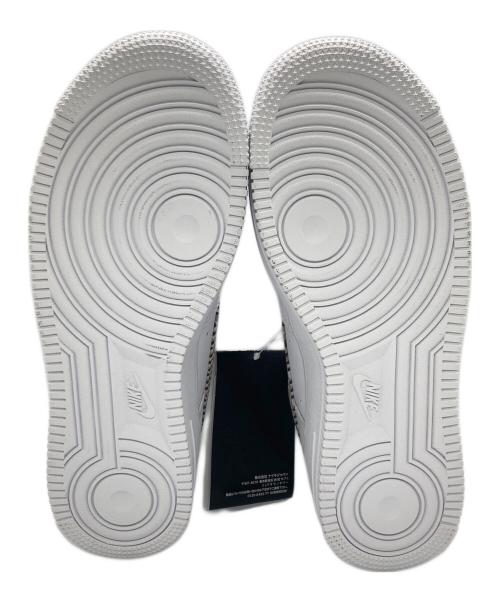 NIKE（ナイキ）NIKE (ナイキ) ローカットスニーカー / Air Force 1 Low United in Victory ホワイト サイズ:23.5cmの古着・服飾アイテム