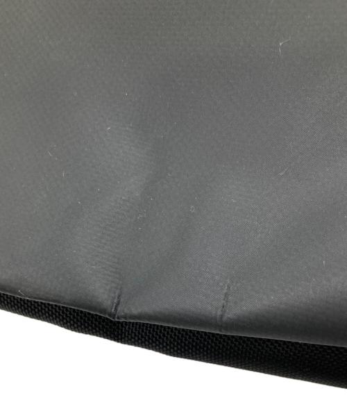 THE NORTH FACE（ザ ノース フェイス）THE NORTH FACE (ザ ノース フェイス) ショルダーバッグ ブラックの古着・服飾アイテム