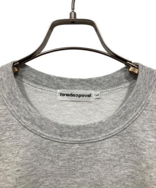 Cabaret Poval（キャバレーポバール）Cabaret Poval (キャバレーポバール) BEAMS T 取扱い (ビームス ティー トリアツカイ) クルーネックスウェット/ Newwave Crewneck グレー サイズ:Lの古着・服飾アイテム
