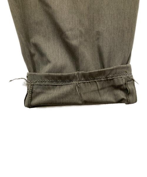 FARAH（ファーラー）FARAH (ファーラー) タックパンツ グレー サイズ:34W×29Lの古着・服飾アイテム