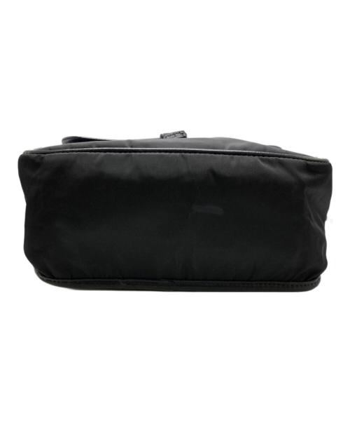 PRADA（プラダ）PRADA (プラダ) ナイロンフラップショルダーバッグ ブラックの古着・服飾アイテム