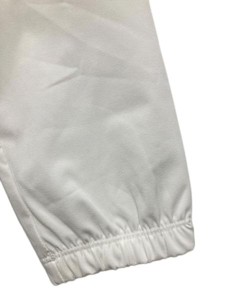 UNDER ARMOUR（アンダーアーマー）UNDER ARMOUR (アンダーアーマー) ジャケット ホワイト サイズ:LGの古着・服飾アイテム