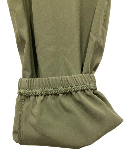 UNDER ARMOUR（アンダーアーマー）UNDER ARMOUR (アンダーアーマー) カーゴパンツ グリーン サイズ:M 未使用品の古着・服飾アイテム