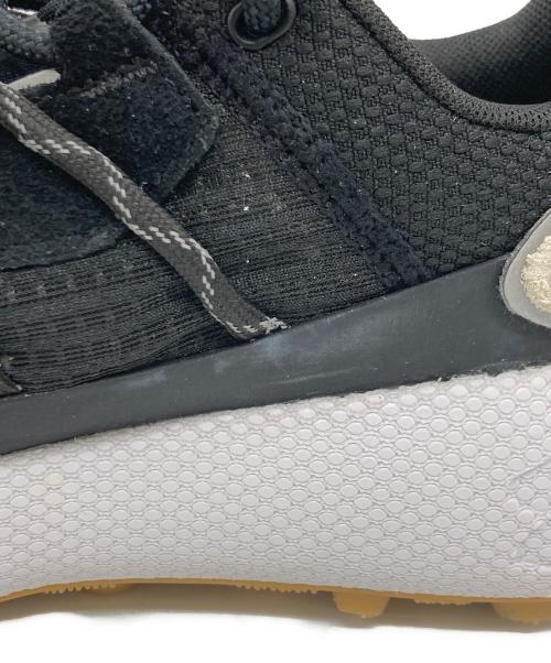 UNDER ARMOUR（アンダーアーマー）UNDER ARMOUR (アンダーアーマー) スニーカー / ファットタイヤベンチャープロスニーカー ブラック サイズ:24.5の古着・服飾アイテム