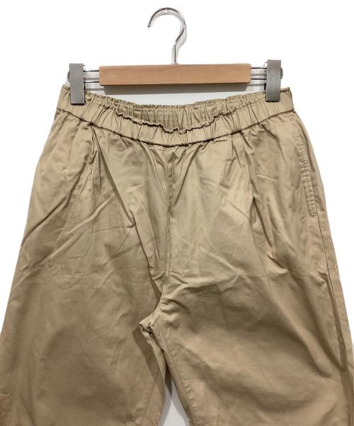 休日と詩（キュウジツトウタ）休日と詩 (キュウジツトウタ) ギャザーパンツ ベージュ サイズ:サイズ表記なしの古着・服飾アイテム