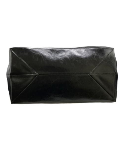 NOTHING WRITTEN（ナッシングリトゥン）NOTHING WRITTEN (ナッシングリトゥン) ラージトートバッグ ブラックの古着・服飾アイテム