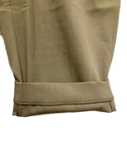 forme（フォルメ）forme (フォルメ) CURVED PANTS カーキ サイズ:1の古着・服飾アイテム
