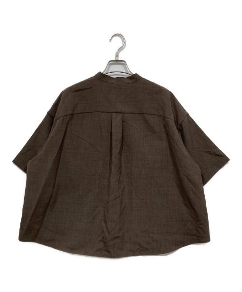 BEAUTY&YOUTH（ビューティーアンドユース）BEAUTY&YOUTH (ビューティーアンドユース) BY リネンライクバンドカラー5分袖シャツ ブラウン サイズ:Freeの古着・服飾アイテム