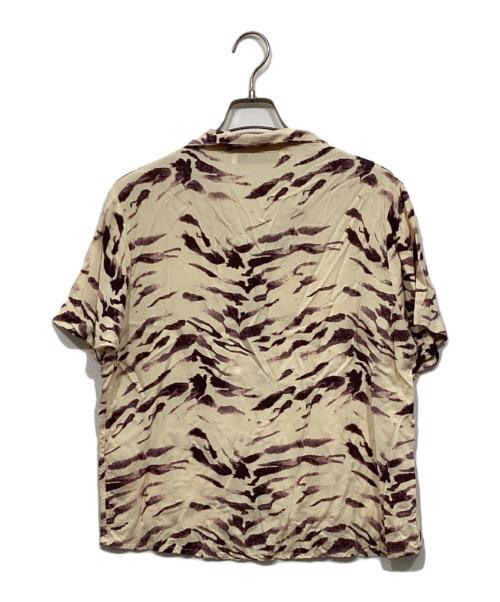 LUSANA（ルサーナ）LUSANA (ルサーナ) JOURNAL STANDARD relume取扱い オープンカラーシャツ / Sarah Shirt アイボリー サイズ:Mの古着・服飾アイテム