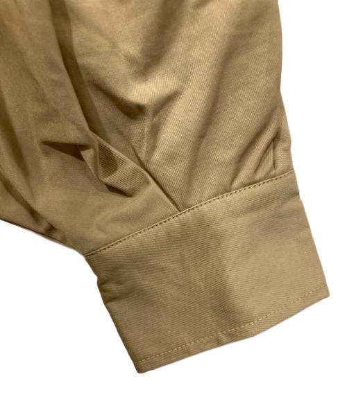 Emma Taylor（エマテイラー）Emma Taylor (エマテイラー) 3WAYフレアマウンテンパーカー ベージュ サイズ:FREEの古着・服飾アイテム