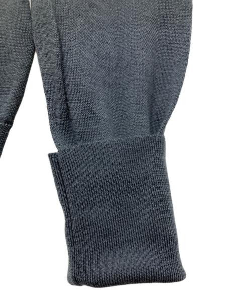 JOHN SMEDLEY（ジョンスメドレー）JOHN SMEDLEY (ジョンスメドレー) Vネックニット グレー サイズ:Sの古着・服飾アイテム