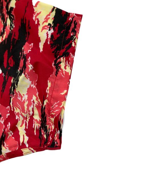 A BATHING APE（ア ベイシング エイプ）A BATHING APE (ア ベイシング エイプ) カモパームツリーオープンカラーシャツ レッド サイズ:LLの古着・服飾アイテム