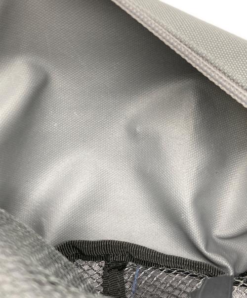 FreshService（フレッシュサービス）FreshService (フレッシュサービス) ACTUAL SOURCE (アクチュアルソース) ボディーバッグ / UTILITY BELT BAG SMALL グレーの古着・服飾アイテム