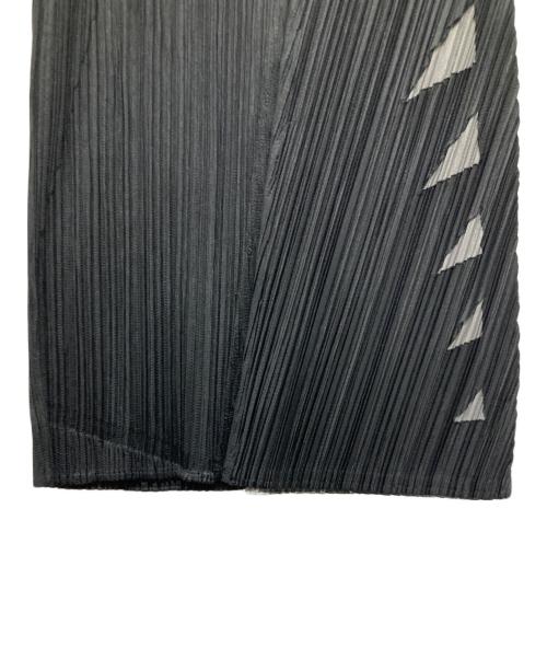 PLEATS PLEASE（プリーツプリーズ）PLEATS PLEASE (プリーツプリーズ) プリーツパンツ ブラック サイズ:2の古着・服飾アイテム