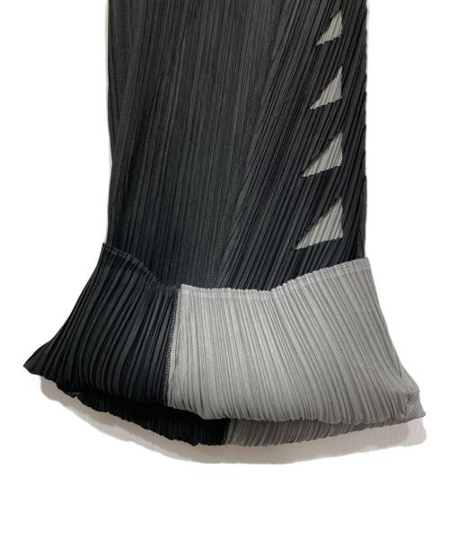 PLEATS PLEASE（プリーツプリーズ）PLEATS PLEASE (プリーツプリーズ) プリーツパンツ ブラック サイズ:2の古着・服飾アイテム