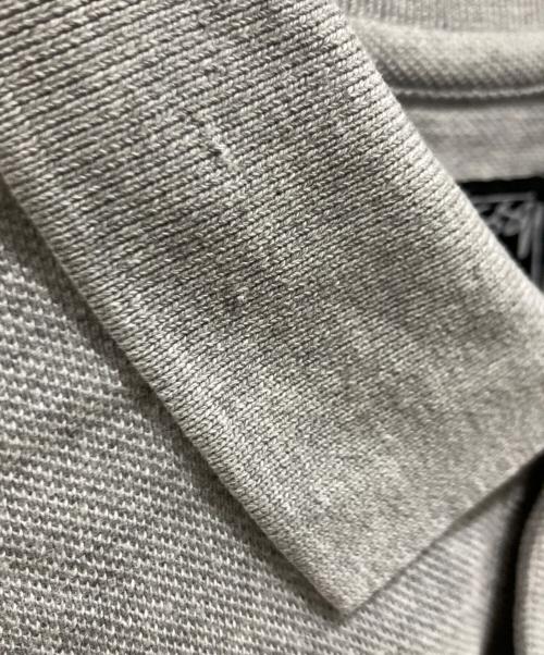 stussy（ステューシー）stussy (ステューシー) 半袖ポロシャツ グレー サイズ:Ｍの古着・服飾アイテム