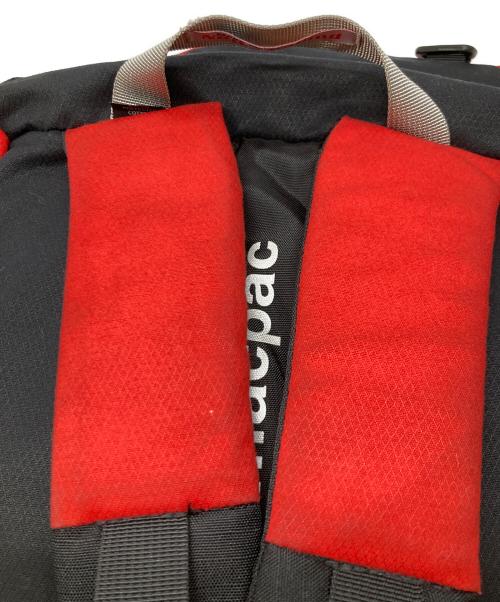 MACPAC（マックパック）MACPAC (マックパック) リュック レッド×ブラックの古着・服飾アイテム