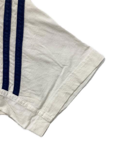 adidas（アディダス）adidas (アディダス) Tシャツ ホワイト サイズ:Oの古着・服飾アイテム