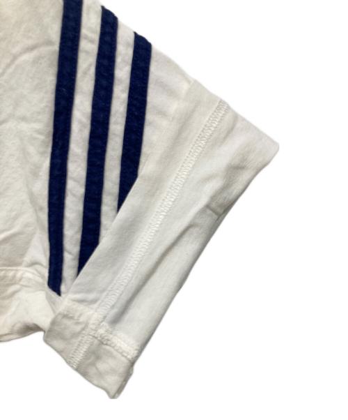 adidas（アディダス）adidas (アディダス) Tシャツ ホワイト サイズ:Oの古着・服飾アイテム