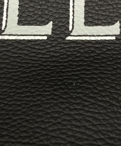 YOUNG & OLSEN The DRYGOODS STORE（ヤングアンドオルセン ザ ドライグッズストア）YOUNG & OLSEN The DRYGOODS STORE (ヤングアンドオルセン ザ ドライグッズストア) FRAMeWORK別注 HELLOバッグ / 2WAYバッグ ブラックの古着・服飾アイテム