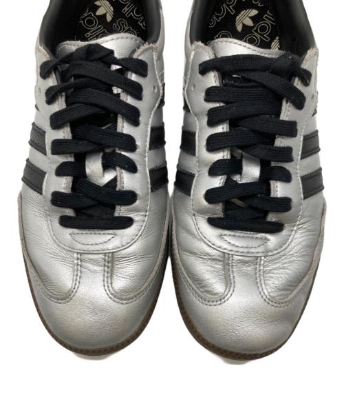 adidas（アディダス）adidas (アディダス) ローカットスニーカー シルバー サイズ:27.0cmの古着・服飾アイテム