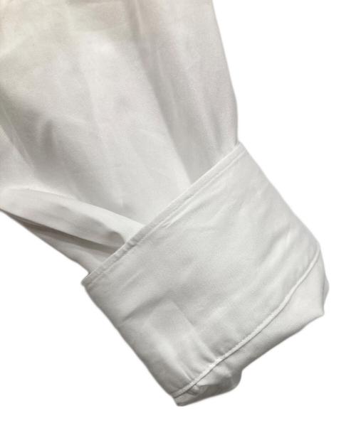 PLAY COMME des GARCONS（プレイコムデギャルソン）PLAY COMME des GARCONS (プレイコムデギャルソン) ハート刺繍ワンポイントシャツ / L/S SHIRT (WHITE) ホワイト サイズ:Lの古着・服飾アイテム