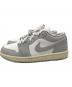 NIKE (ナイキ) ローカットスニーカー / ウィメンズ エアジョーダン1 ロー / WMNS AIR JORDAN 1 LOW グレー×ホワイト サイズ:26.5㎝：10000円