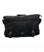 Overlandオーバーランド）の古着「スパイダーネット メッセンジャーバッグ」｜ブラック