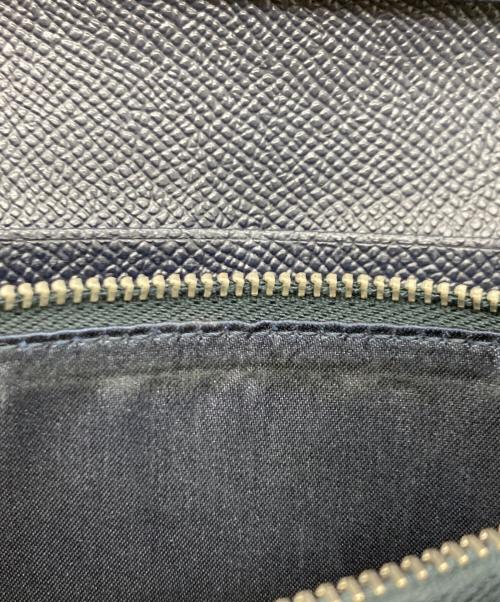 TOD'S（トッズ）TOD'S (トッズ) 長財布 ネイビーの古着・服飾アイテム