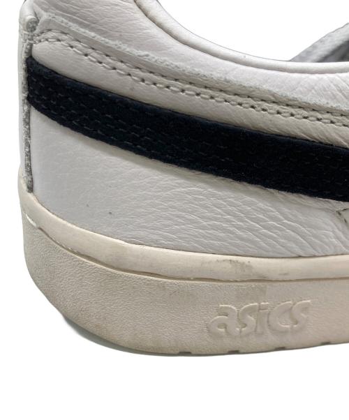 asics（アシックス）asics (アシックス) ローカットスニーカー ホワイト サイズ:25.5の古着・服飾アイテム