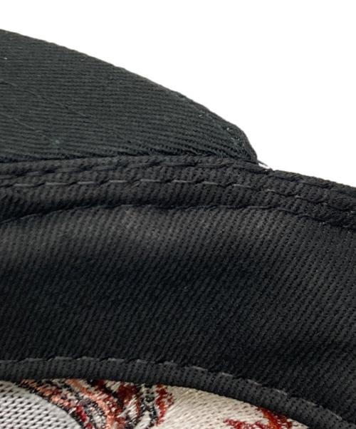 New Era（ニューエラ）New Era (ニューエラ) キャップ ブラック×レッドの古着・服飾アイテム