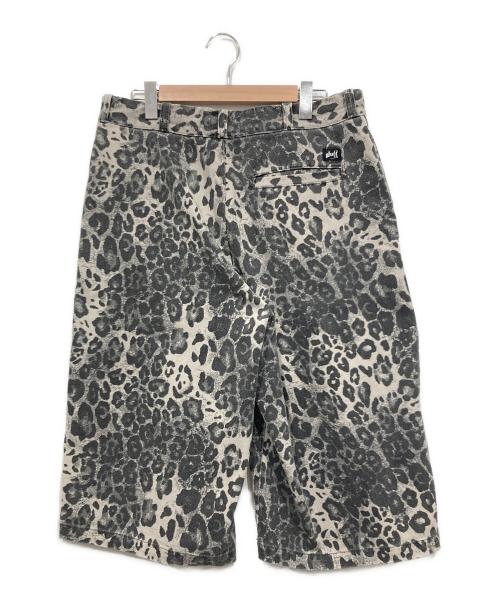 NULL TOKYO（ヌル トウキョウ）NULL TOKYO (ヌル トウキョウ) ショートパンツ グレー サイズ:Mの古着・服飾アイテム