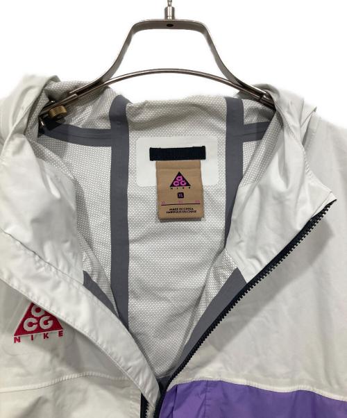 NIKE ACG（ナイキエーシージー）NIKE ACG (ナイキエージーシー) パッカブルジャケット ホワイト サイズ:XLの古着・服飾アイテム