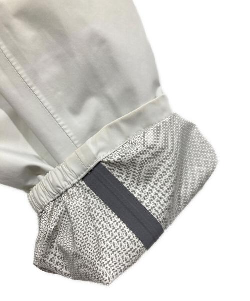 NIKE ACG（ナイキエーシージー）NIKE ACG (ナイキエージーシー) パッカブルジャケット ホワイト サイズ:XLの古着・服飾アイテム