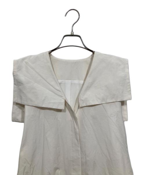 i Dea Luce（イデア ルーチェ）i Dea Luce (イデア ルーチェ) ビッグカラーノースリーブワンピース ホワイト サイズ:Fの古着・服飾アイテム