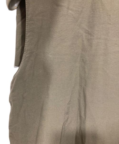 i Dea Luce（イデア ルーチェ）i Dea Luce (イデア ルーチェ) ビッグカラーノースリーブワンピース グリーン サイズ:freeの古着・服飾アイテム