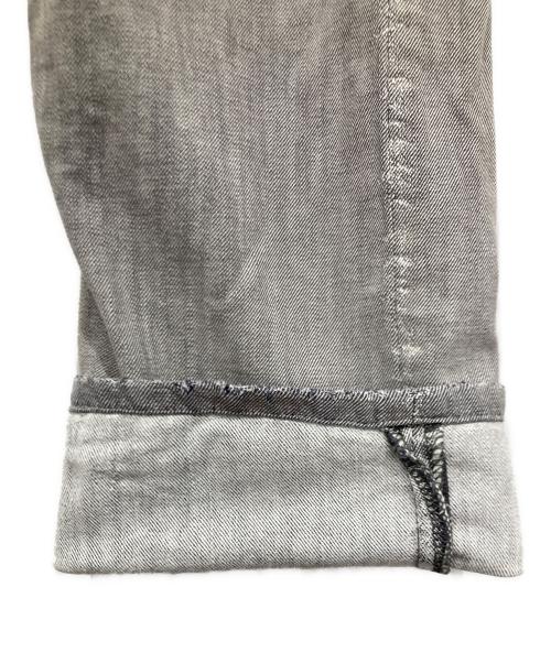 ISSEY MIYAKE（イッセイミヤケ）ISSEY MIYAKE (イッセイミヤケ) デニムパンツ グレー サイズ:35の古着・服飾アイテム