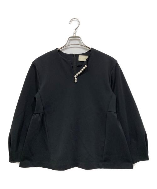 UNITED ARROWS（ユナイテッドアローズ）UNITED ARROWS (ユナイテッドアローズ) パールモチーフキーネックブラウス ブラック サイズ:36の古着・服飾アイテム